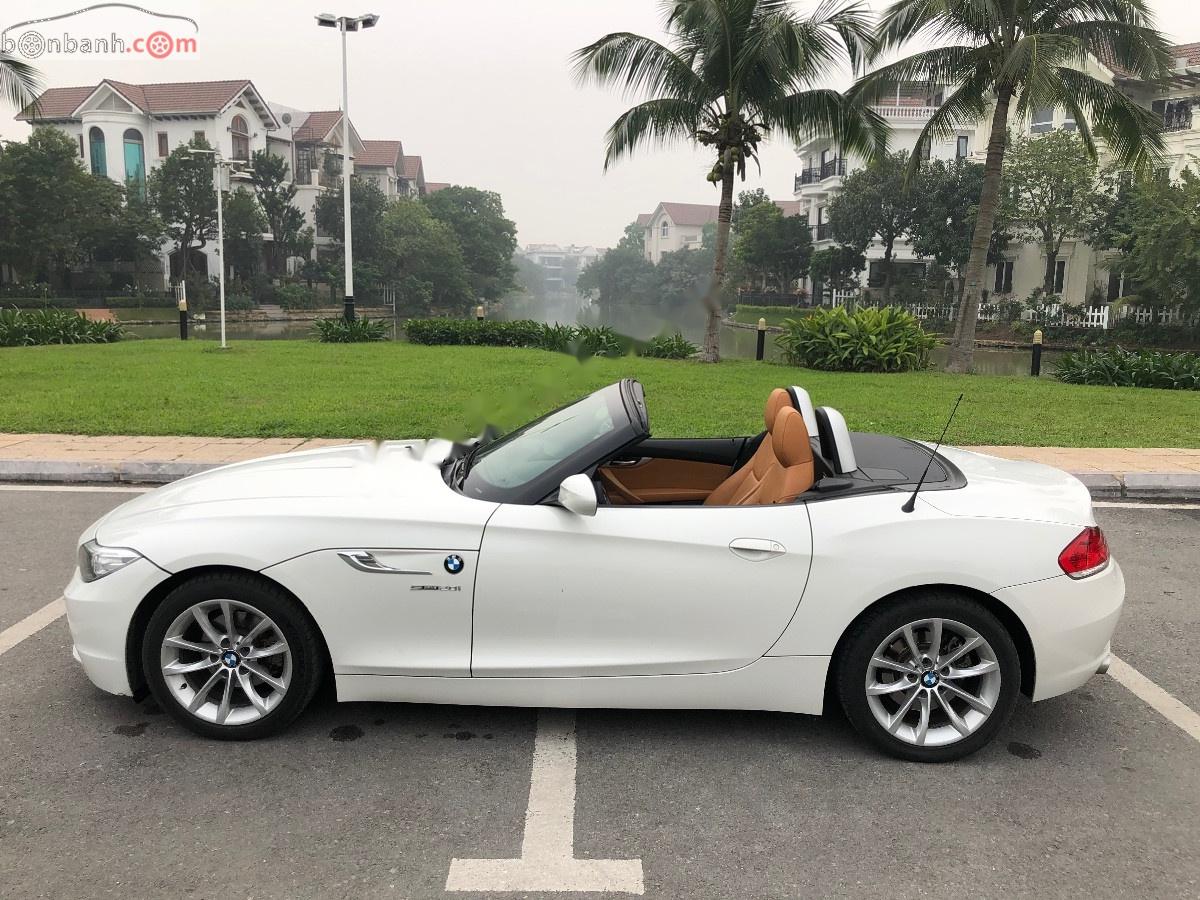 BMW Z4 2015 - Cần bán gấp BMW Z4 sản xuất 2015, màu trắng, nhập khẩu