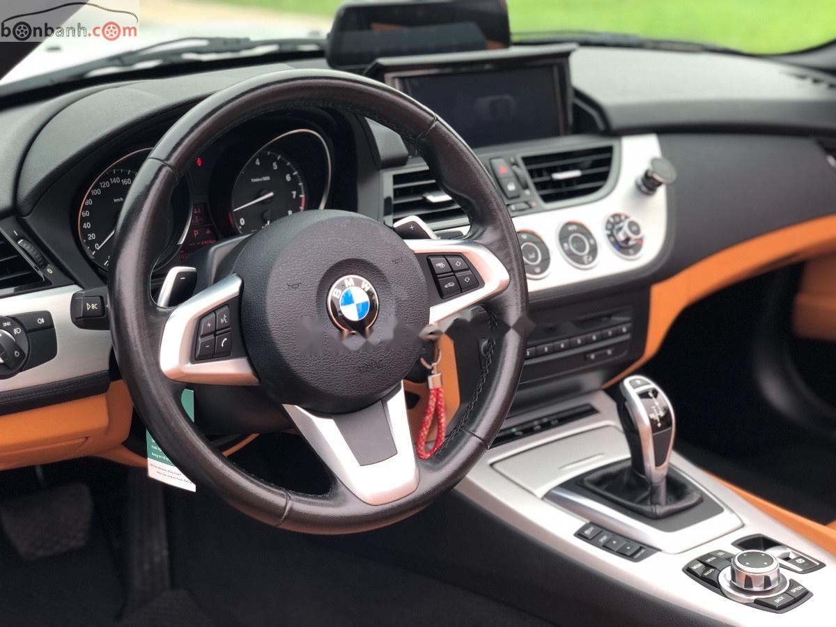 BMW Z4 2015 - Cần bán gấp BMW Z4 sản xuất 2015, màu trắng, nhập khẩu