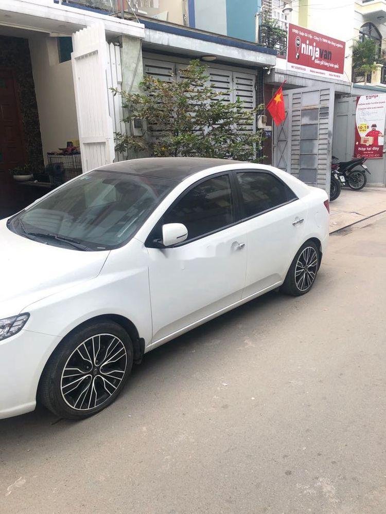 Kia Forte   AT   2013 - Bán Kia Forte AT đời 2013, màu trắng, 390 triệu