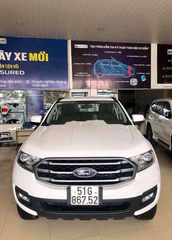 Ford Everest 2018 - Cần bán xe Ford Everest sản xuất 2018, màu trắng, nhập khẩu