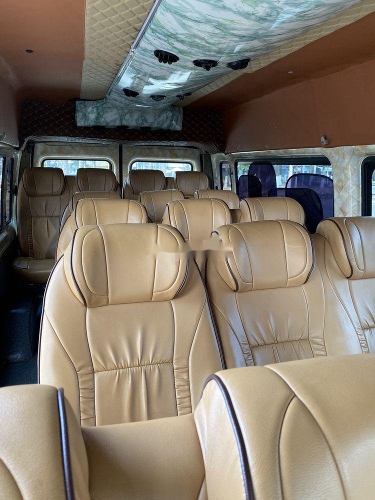 Ford Transit 2011 - Bán xe Ford Transit đời 2011, màu bạc