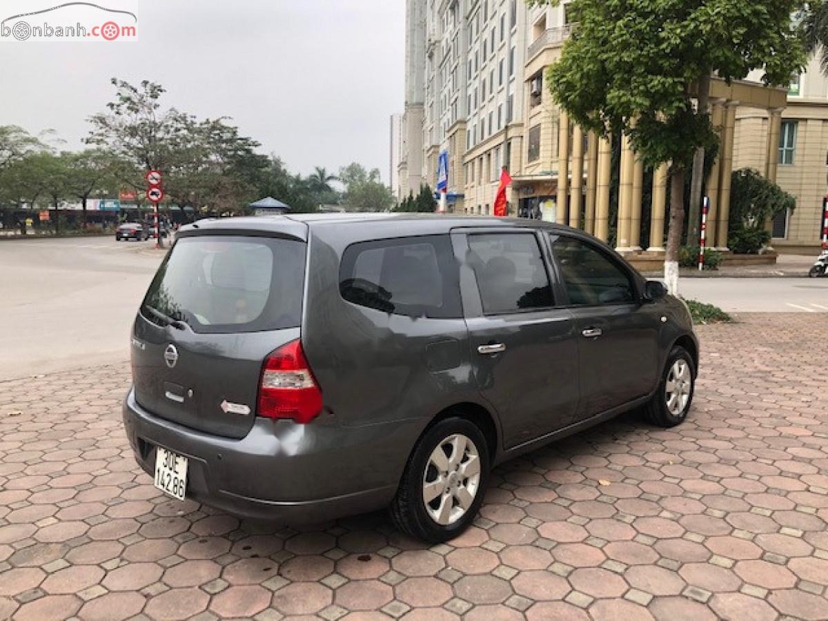 Nissan Grand livina 1.8 MT 2011 - Cần bán lại xe Nissan Grand livina 1.8 MT đời 2011 giá cạnh tranh