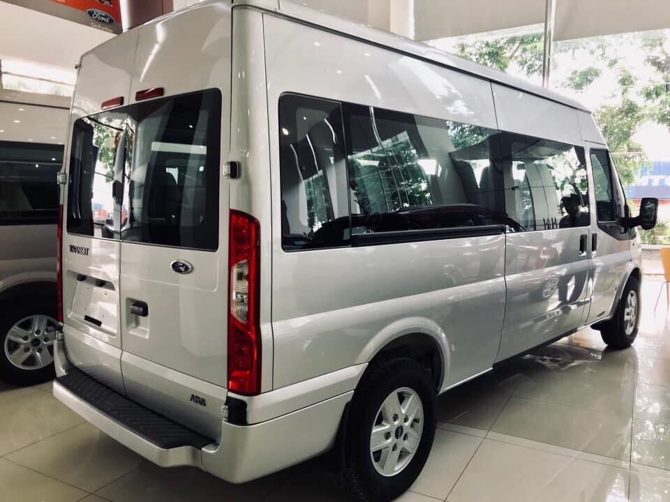 Ford Transit Luxury 2019 - Bán ô tô Ford Transit Luxury sản xuất năm 2019, màu bạc, giá 745tr