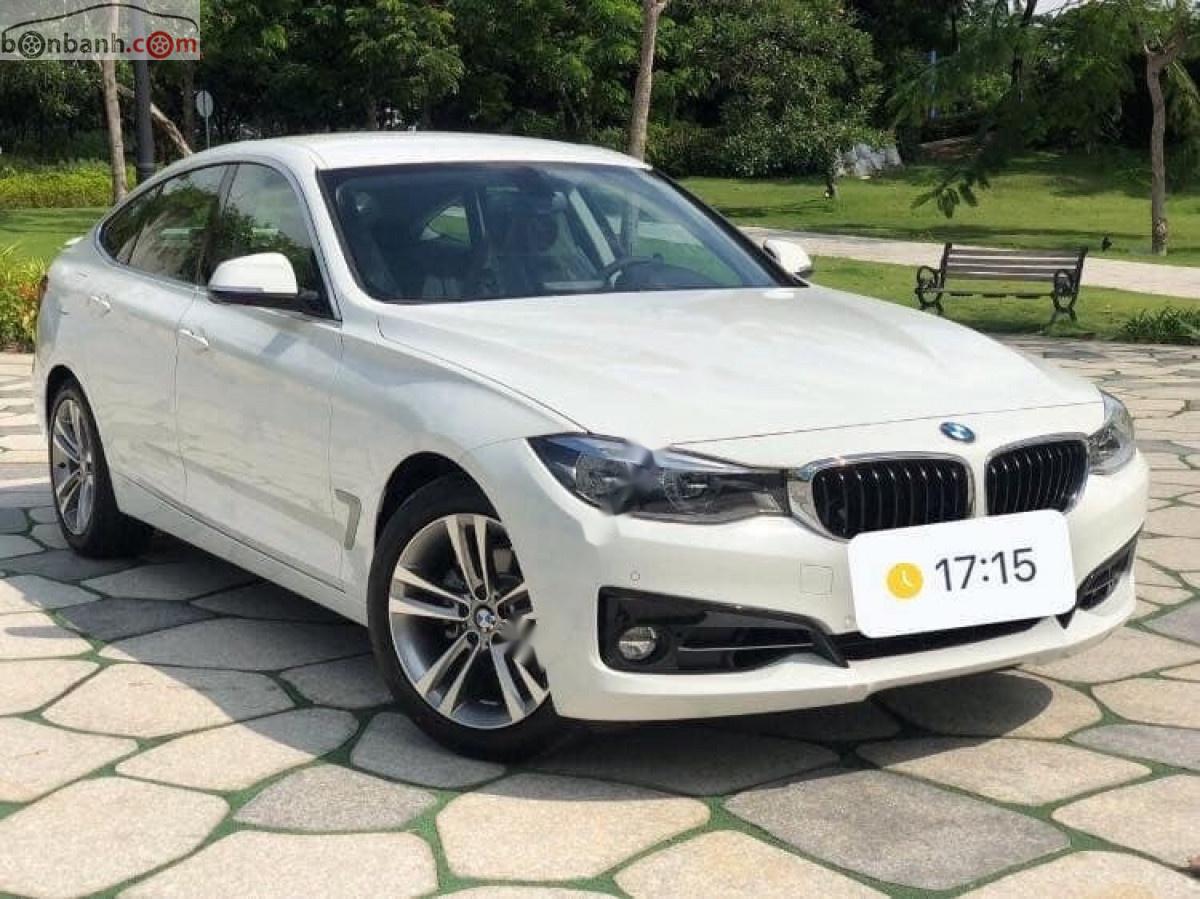 BMW 3 Series   2018 - Cần bán BMW 320i GT sản xuất năm 2018, màu trắng, xe nhập