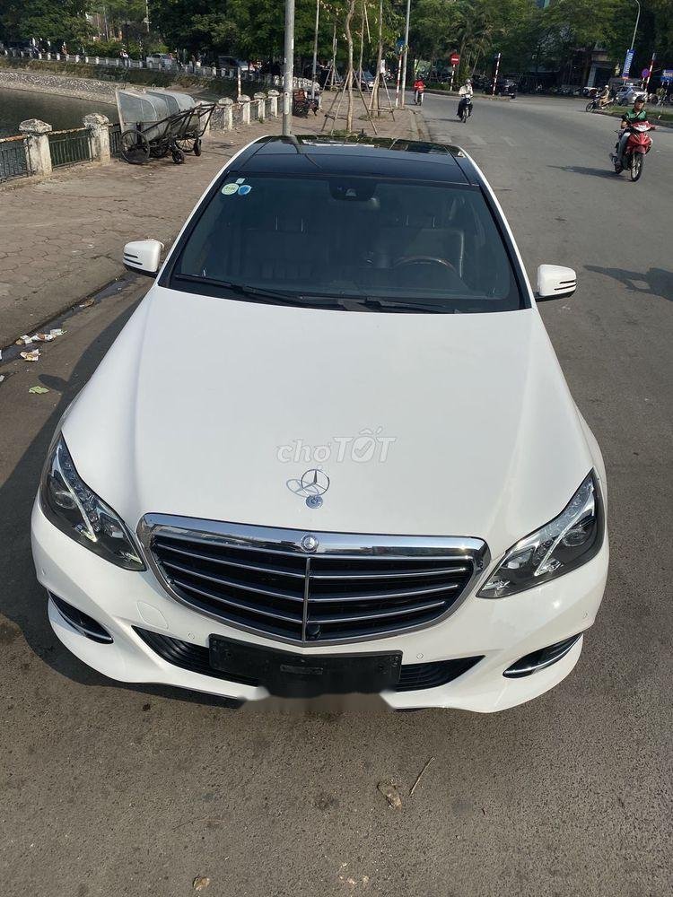 Mercedes-Benz E class 2014 - Cần bán lại xe Mercedes E class đời 2014, màu trắng như mới