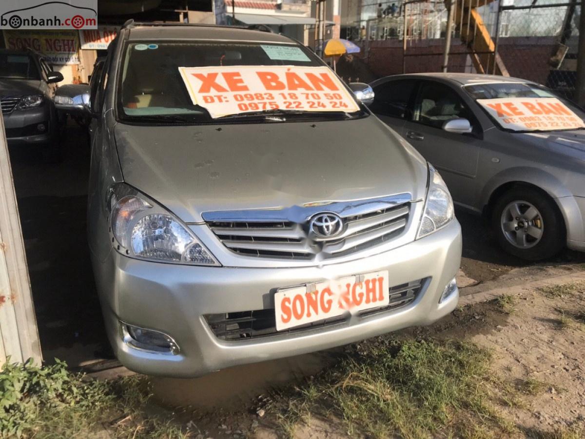 Toyota Innova G 2009 - Bán Toyota Innova G 2009, màu bạc như mới, giá chỉ 345 triệu