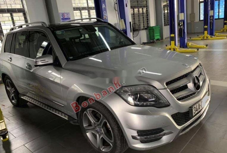 Mercedes-Benz GLK Class  GLK220 CDI 4Matic  2013 - Cần bán xe Mercedes GLK220 CDI 4Matic 2013, màu xám, nhập khẩu nguyên chiếc, giá chỉ 892 triệu