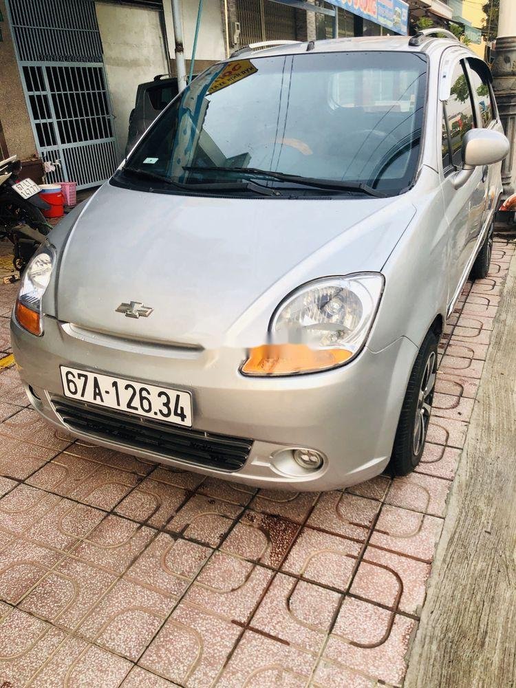 Chevrolet Spark 2009 - Bán Chevrolet Spark đời 2009, màu bạc, giá tốt