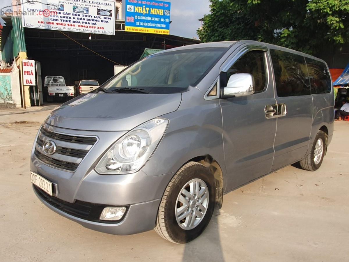 Hyundai Grand Starex 2.5 MT 2016 - Bán xe Hyundai Grand Starex MT năm 2016, xe nhập, 700 triệu