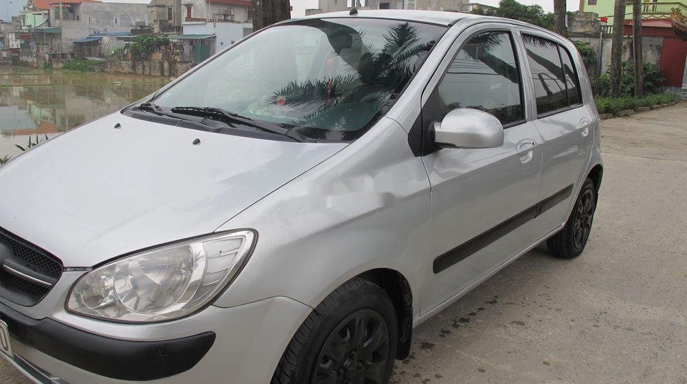 Hyundai Getz   2010 - Bán Hyundai Getz năm 2010, màu bạc, nhập khẩu, xe gia đình