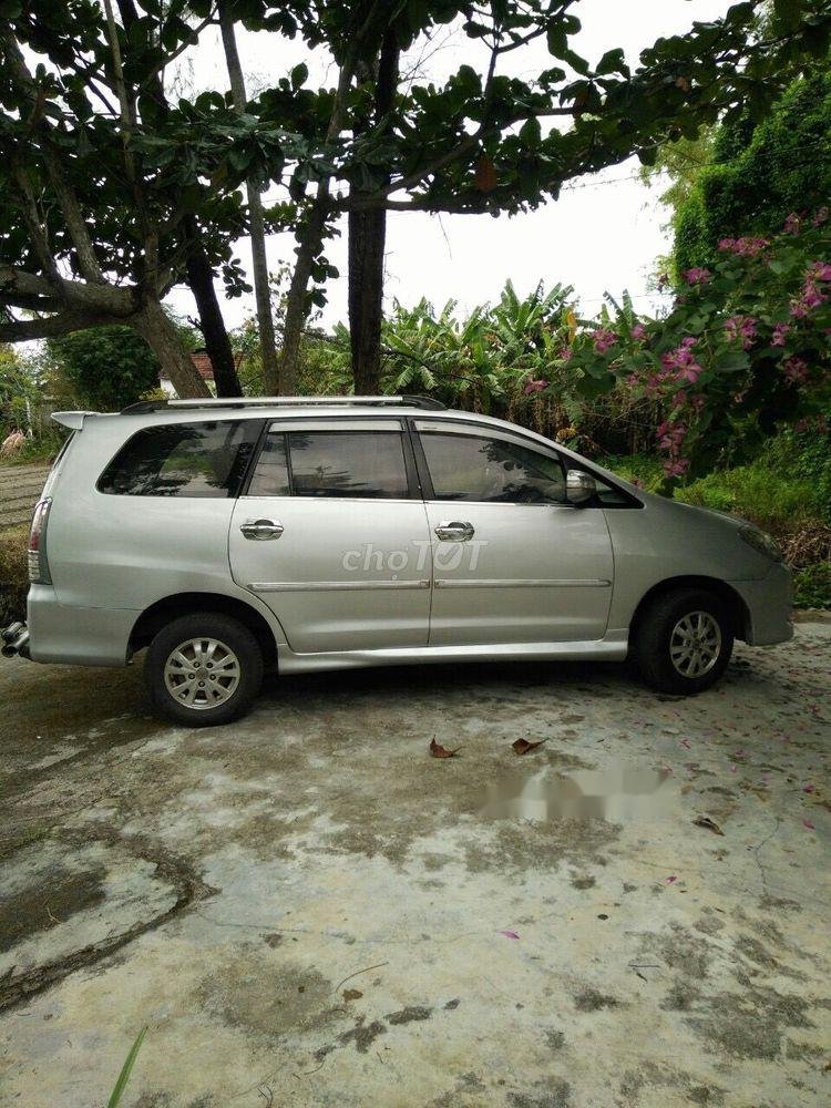 Toyota Innova 2008 - Bán xe Toyota Innova sản xuất năm 2008, màu bạc, nhập khẩu, giá 220tr