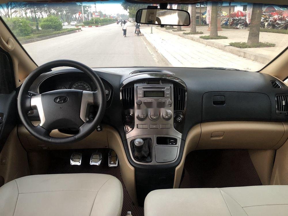 Hyundai Grand Starex   2010 - Bán xe cũ Hyundai Grand Starex đời 2010, nhập khẩu