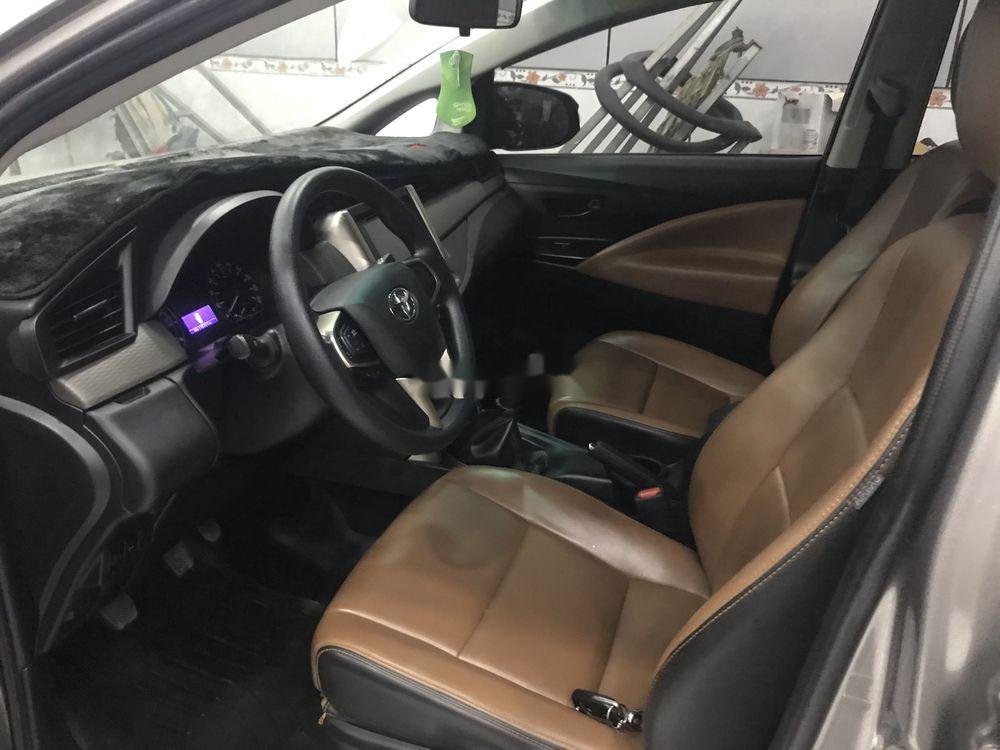 Toyota Innova   2017 - Cần bán Toyota Innova năm sản xuất 2017, xe chính chủ