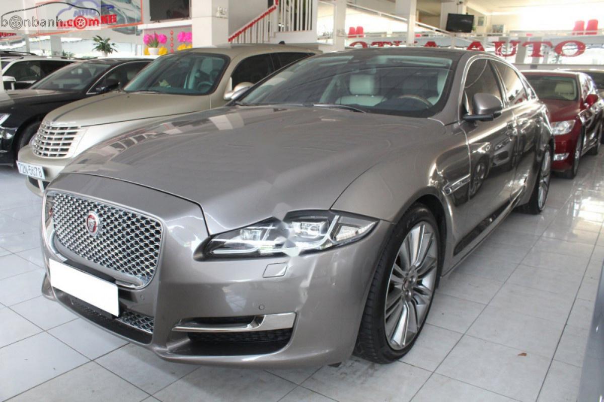 Jaguar XJ XJ   2010 - Bán ô tô Jaguar XJ sản xuất năm 2010, nhập khẩu nguyên chiếc