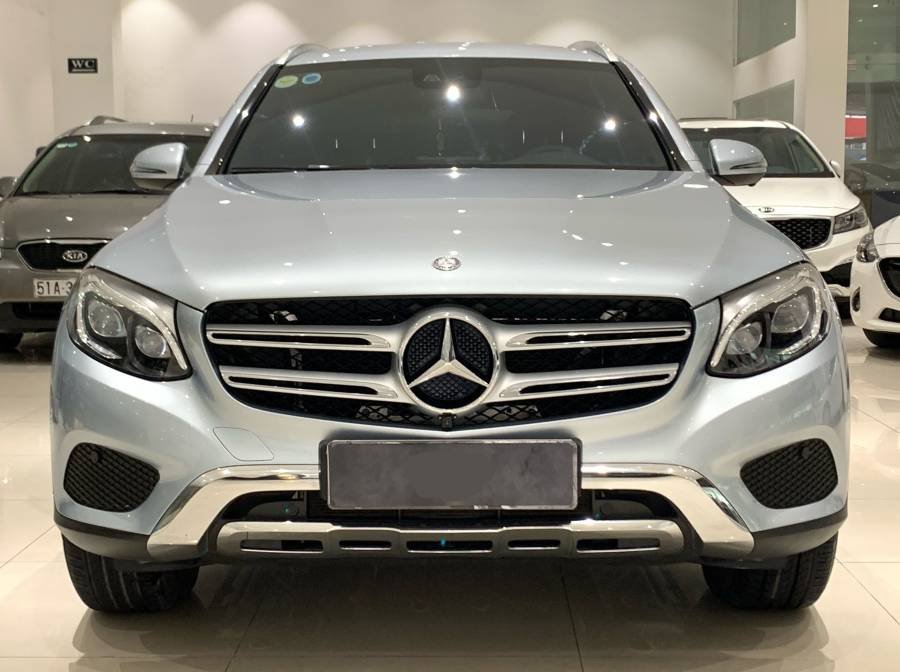 Mercedes-Benz GLC-Class 2016 - Bán Mercedes GLC250 năm sản xuất 2016, màu bạc, số tự động