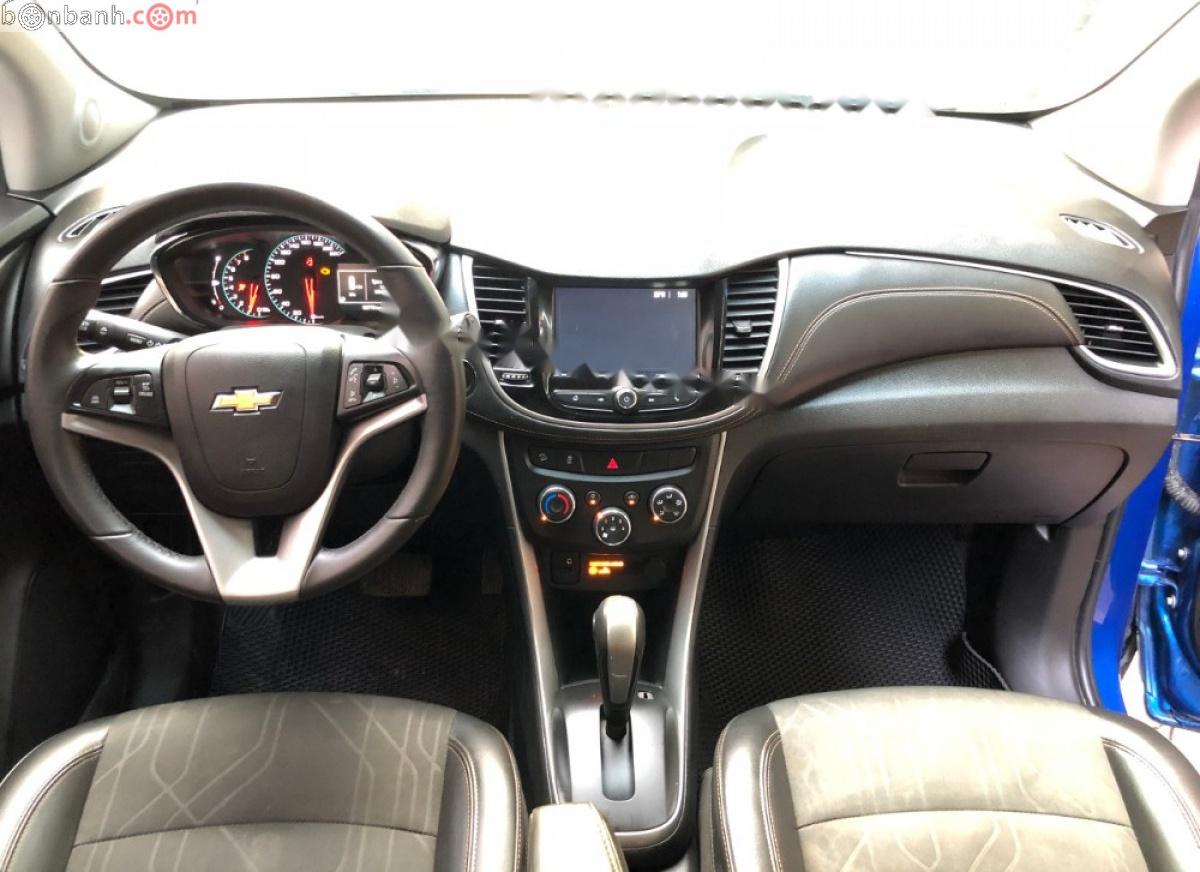 Chevrolet Trax   2017 - Bán xe Chevrolet Trax 1.4 LT đời 2017, màu xanh lam, nhập khẩu Hàn Quốc 