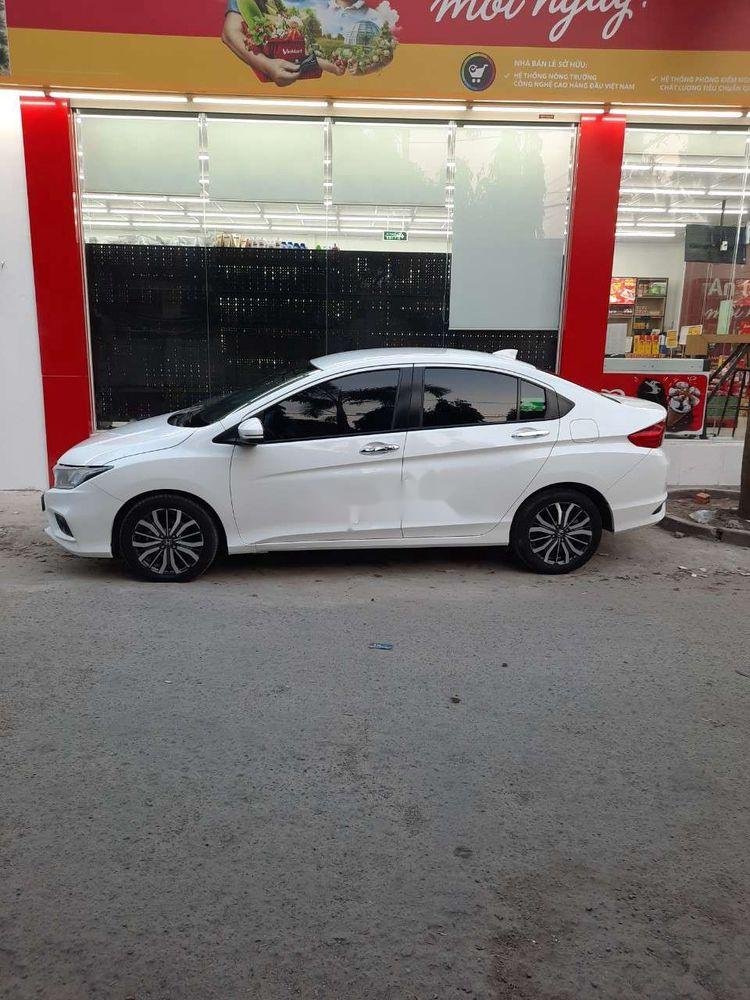 Honda City 2018 - Cần bán lại xe Honda City đời 2018, màu trắng, nhập khẩu nguyên chiếc, giá tốt