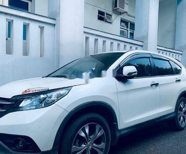 Honda CR V   2014 - Bán ô tô Honda CR V sản xuất năm 2014, xe đẹp, không lỗi lầm 