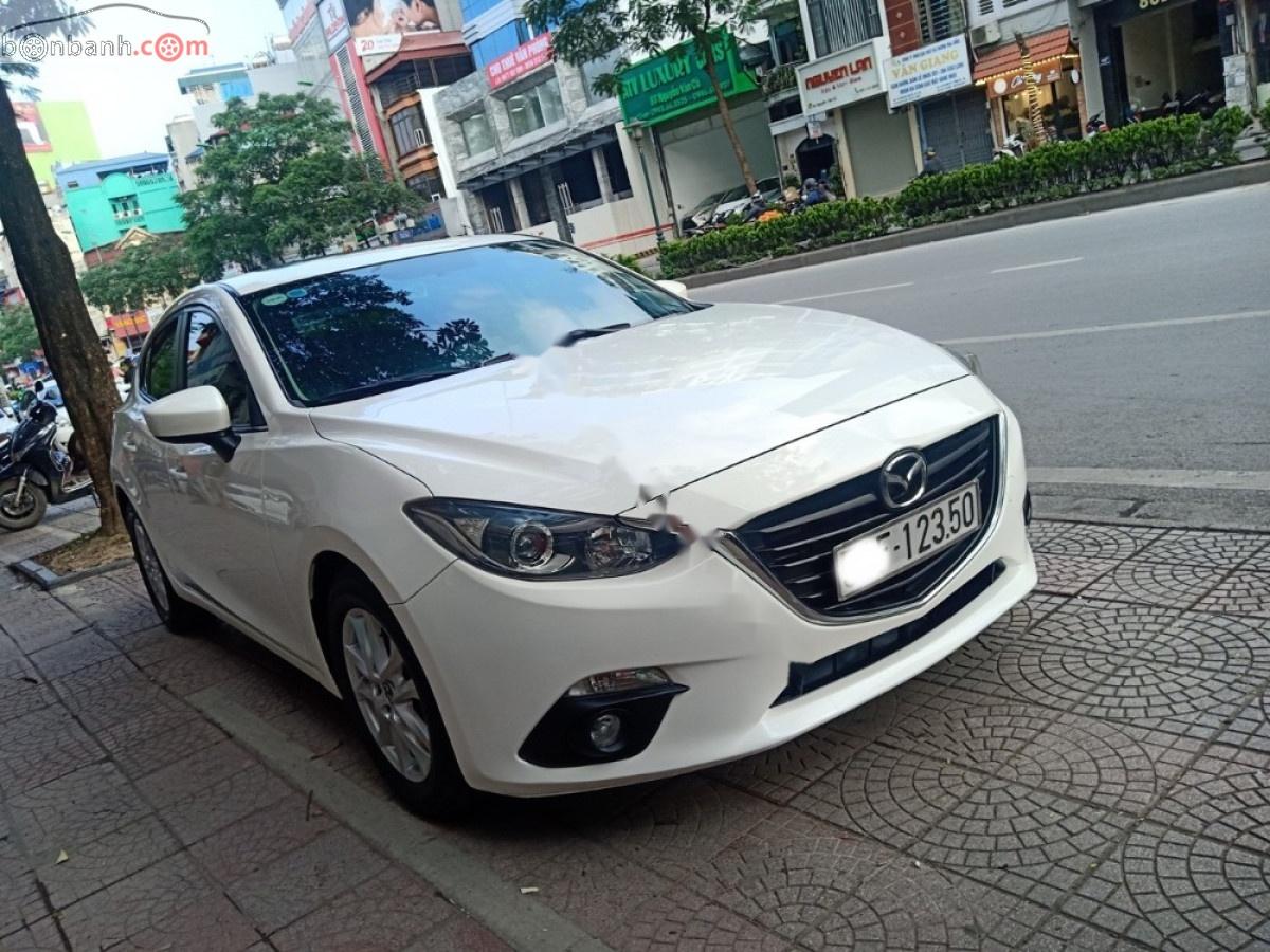 Mazda 3 1.5 AT 2016 - Bán Mazda 3 1.6 đời 2016, màu trắng, giá chỉ 535 triệu