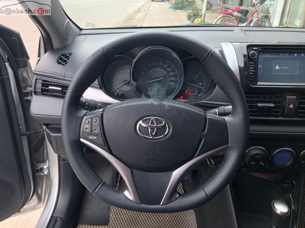 Toyota Vios 2016 - Cần bán gấp Toyota Vios 2016, màu bạc