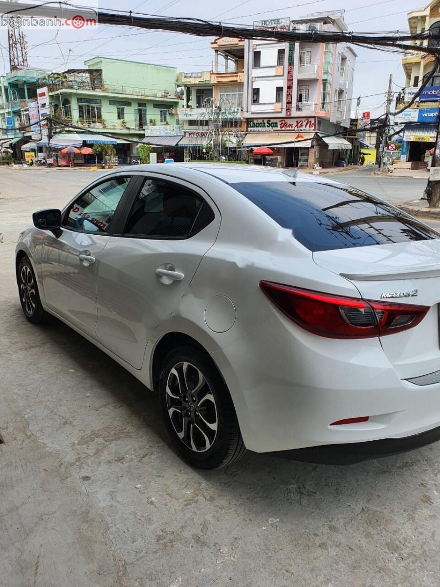 Mazda 2 2018 - Bán Mazda 2 sản xuất năm 2018, màu trắng số tự động giá cạnh tranh