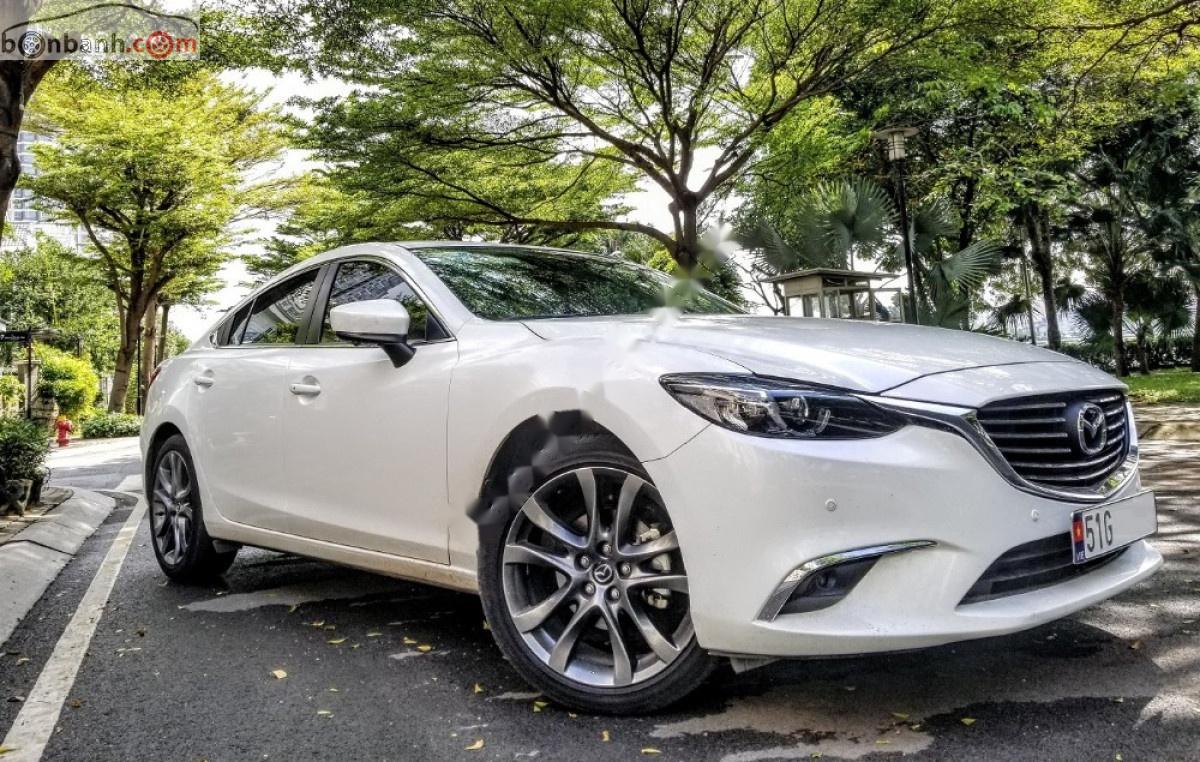 Mazda 6 Luxury 2.0 AT 2019 - Bán Mazda 6 Luxury 2.0 AT sản xuất năm 2019, màu trắng chính chủ