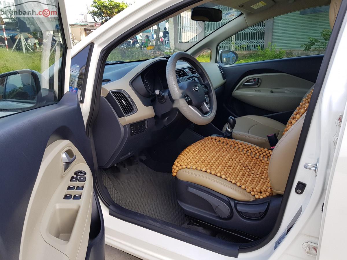 Kia Rio 1.4 MT 2015 - Bán Kia Rio 1.4 MT 2015, màu trắng, xe nhập số sàn, 348tr