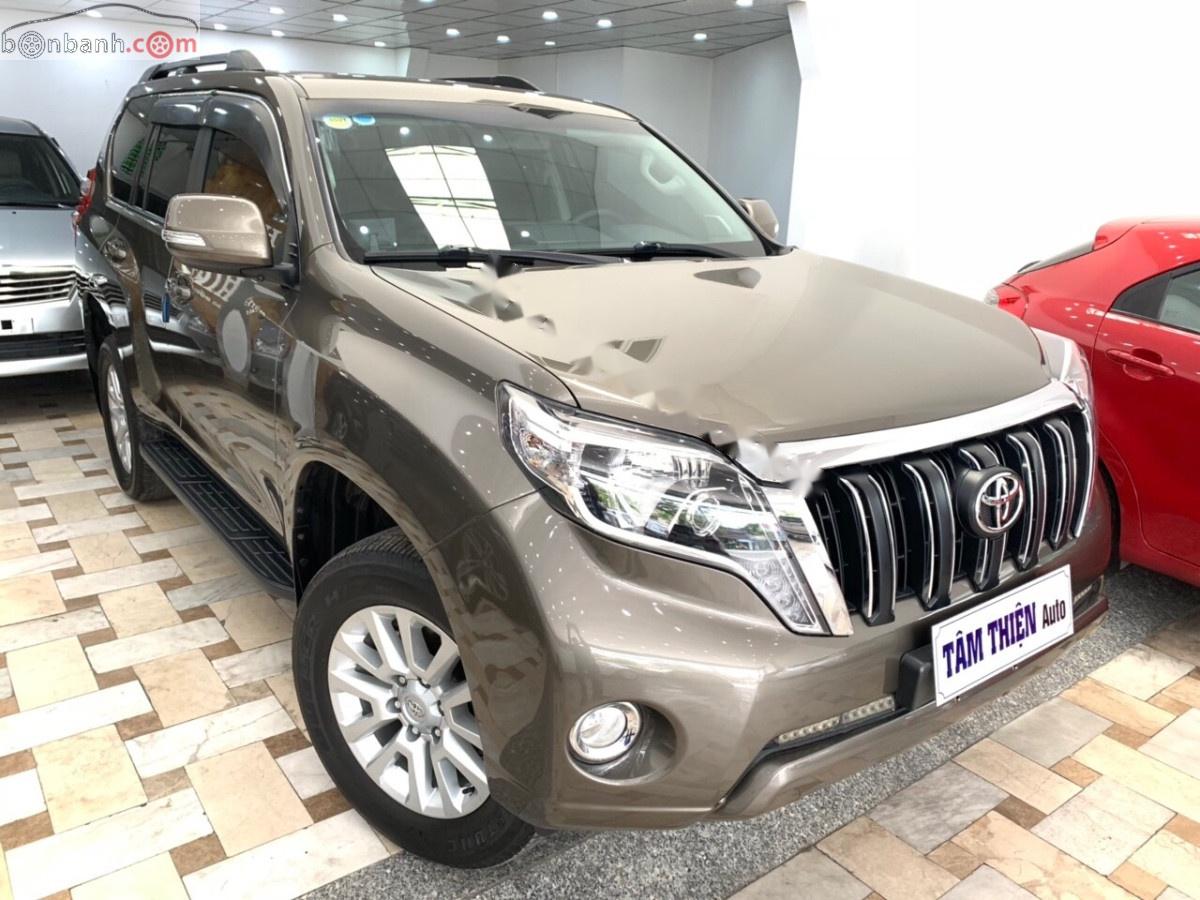 Toyota Prado 2015 - Bán Toyota Prado TXL 2.7 AT đời 2016, màu xám, xe nhập số tự động