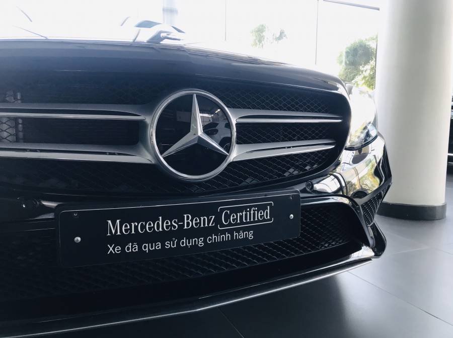 Mercedes-Benz C class  C200  2019 - Cần bán gấp Mercedes C200 đời 2019, màu đen như mới