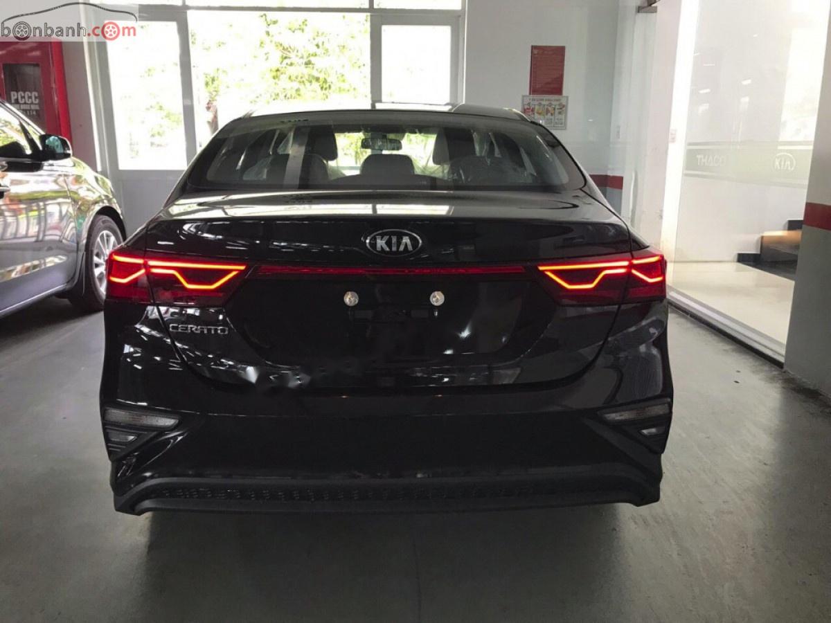 Kia Cerato 2019 - Bán xe Kia Cerato sản xuất năm 2019, màu đen