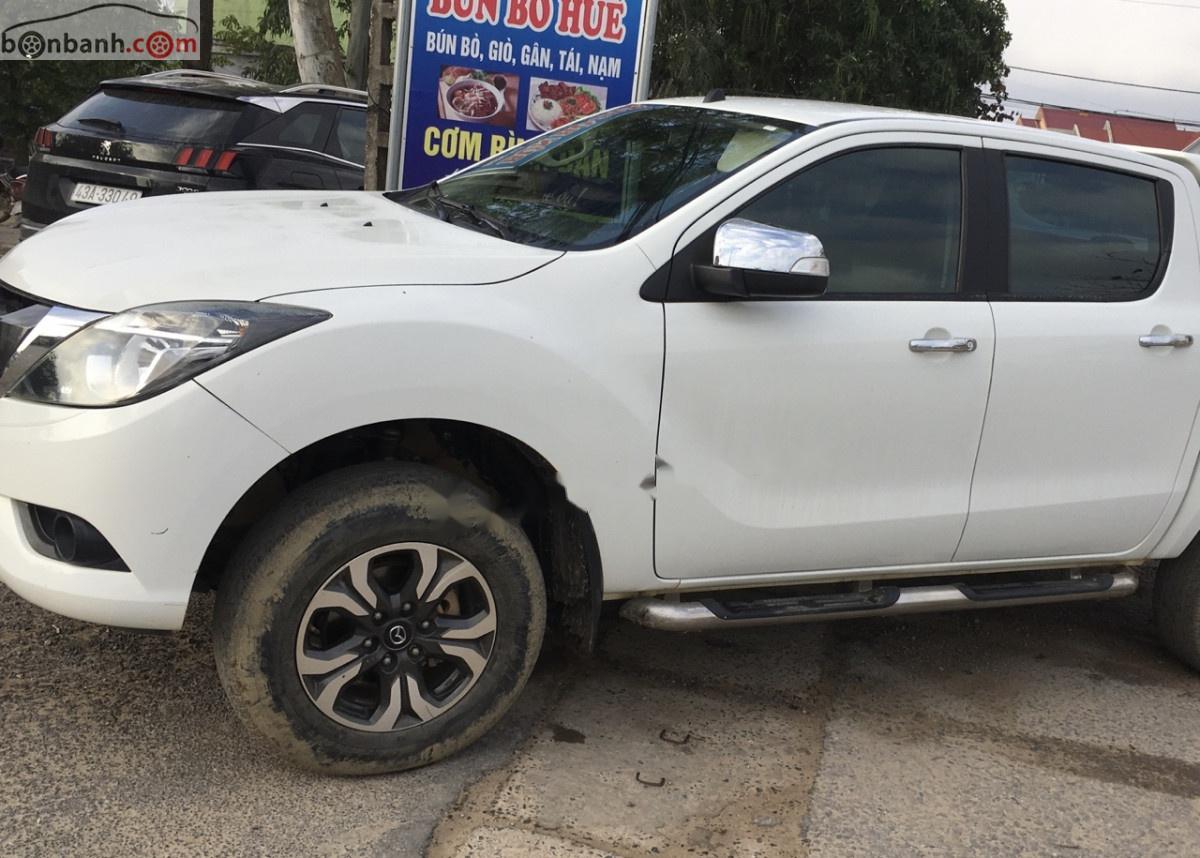 Mazda BT 50   2016 - Bán Mazda BT 50 2.2L 4x2 AT đời 2016, màu trắng, nhập khẩu  