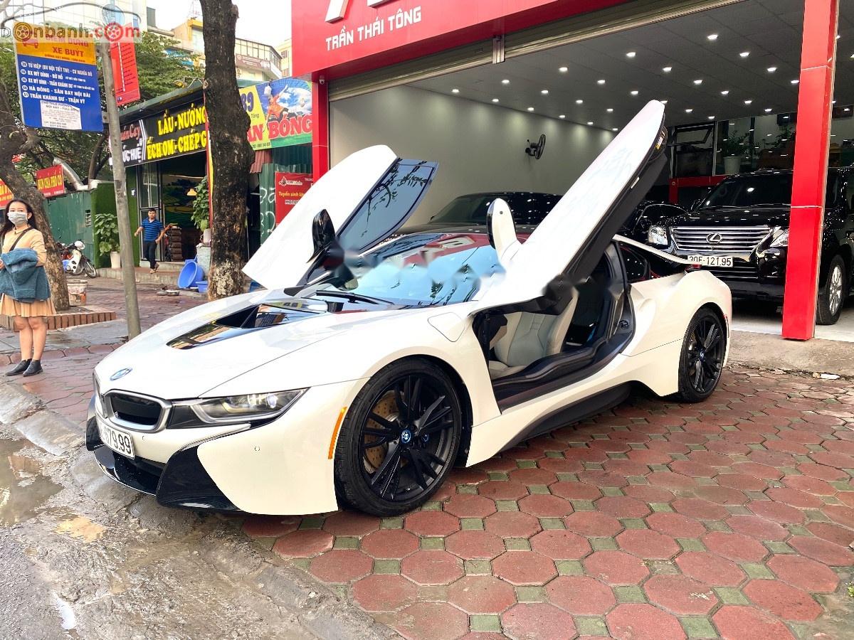 BMW i8 1.5L Hybrid 2015 - Cần bán xe BMW i8 1.5L Hybrid 2015, màu trắng, xe nhập