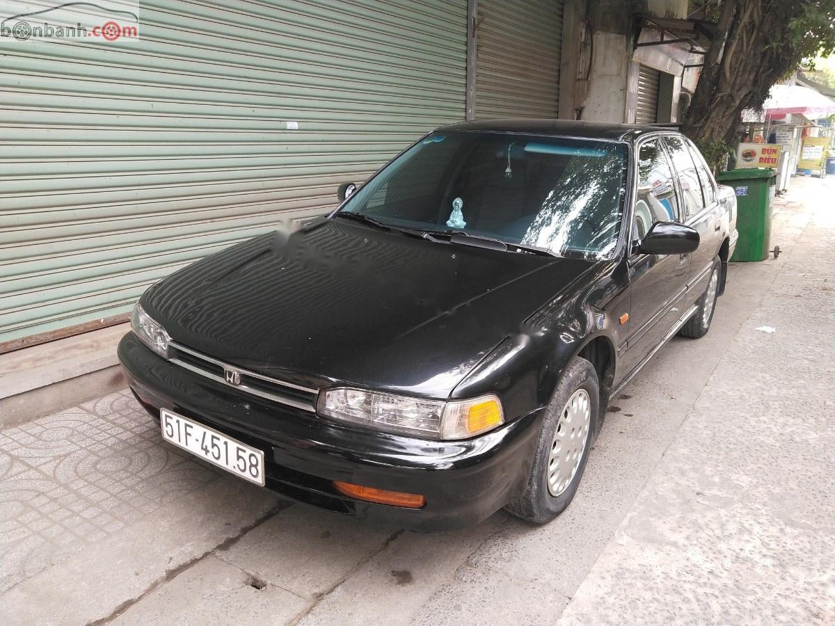 Honda Accord 1992 - Bán Honda Accord 2.0 MT 1992, màu đen, xe nhập số sàn, 115tr