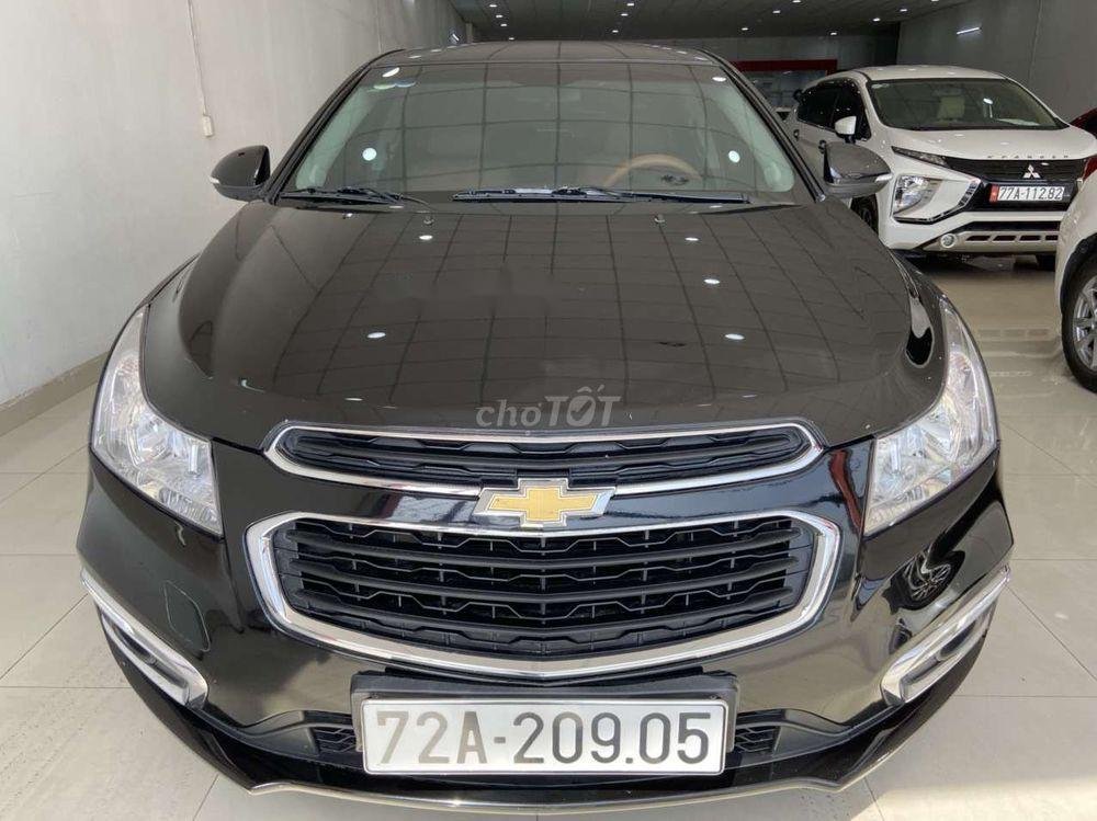 Chevrolet Cruze   2017 - Bán Chevrolet Cruze năm 2017, xe đẹp