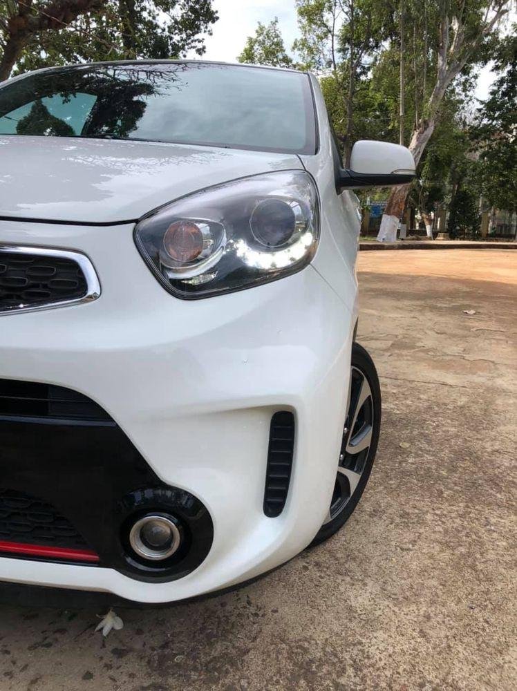 Kia Morning 2018 - Bán Kia Morning năm 2018, màu trắng, xe nhập số sàn