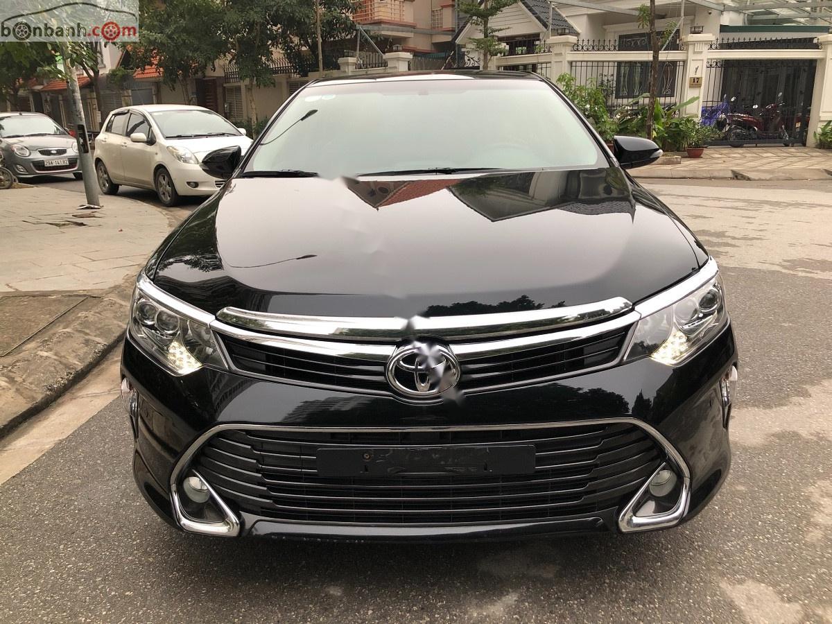 Toyota Camry   2018 - Bán Toyota Camry 2.5Q năm sản xuất 2018, màu đen như mới