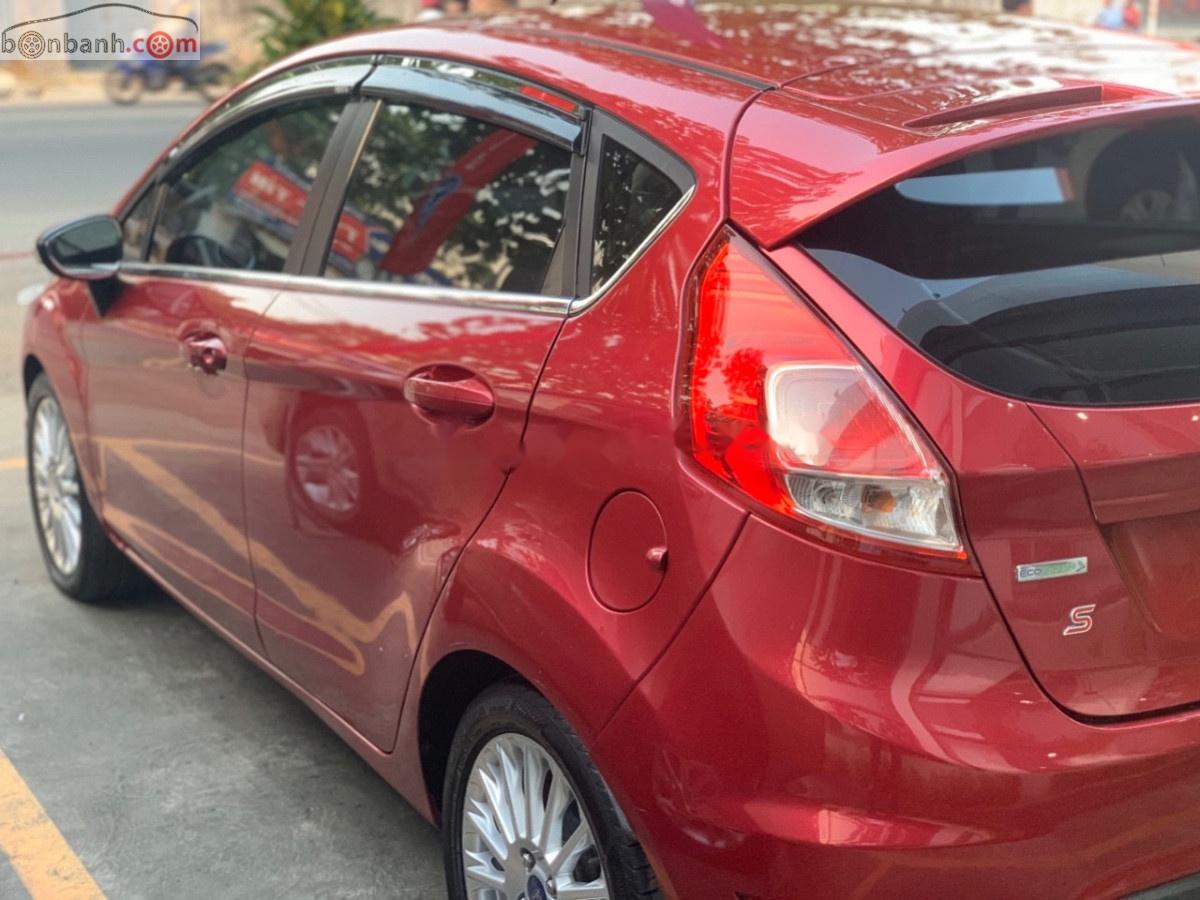 Ford Fiesta 2014 - Cần bán gấp Ford Fiesta S 1.0L Ecoboost năm sản xuất 2014, màu đỏ số tự động