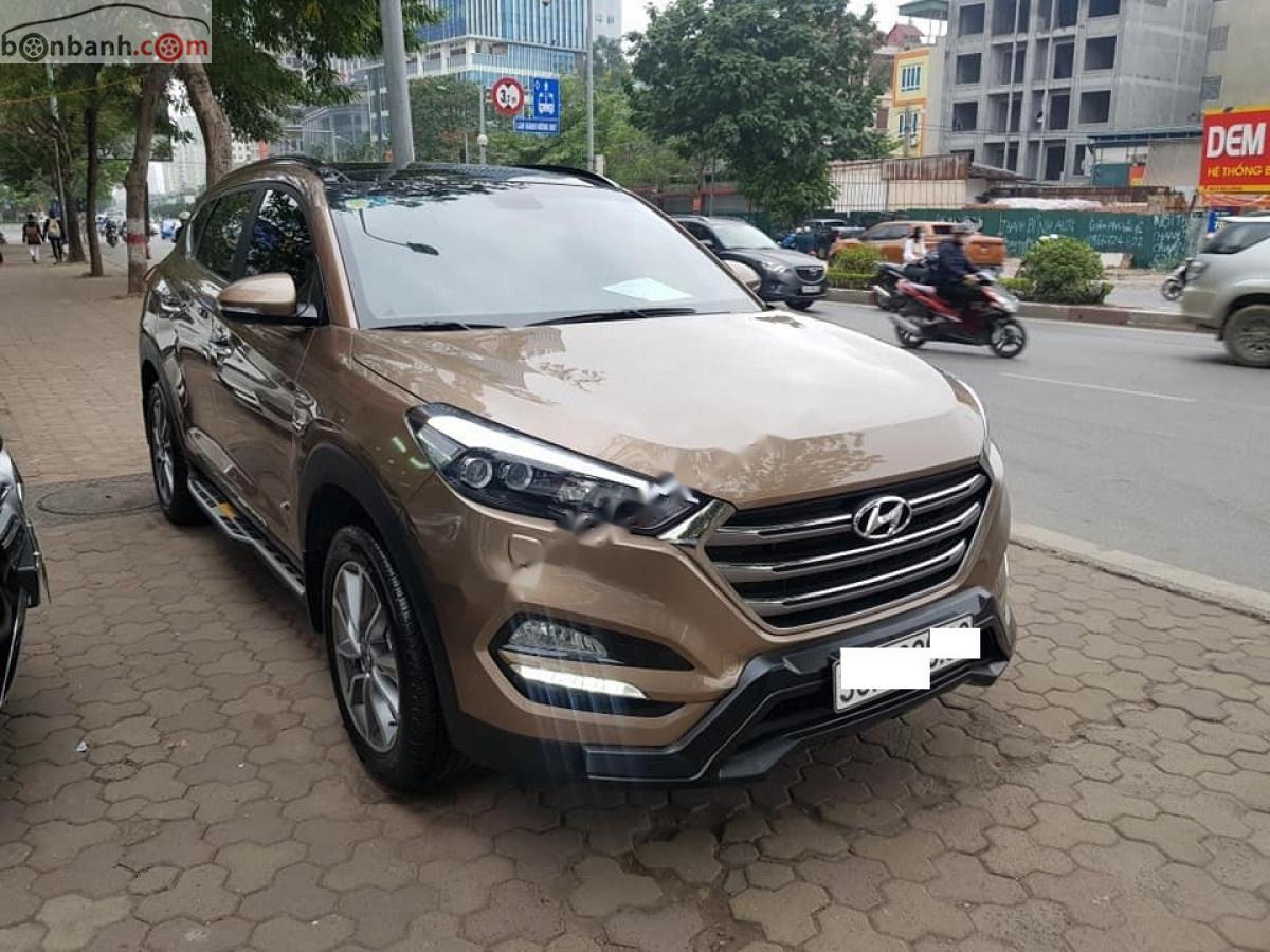 Hyundai Tucson   2019 - Bán xe Hyundai Tucson 2.0 ATH năm 2019, màu nâu, số tự động 