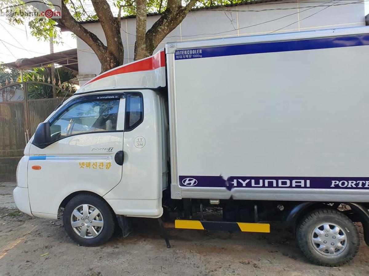 Hyundai Libero   2006 - Bán Hyundai Libero đời 2006, màu trắng, xe nhập