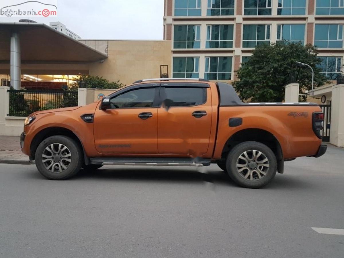 Ford Ranger   2017 - Cần bán gấp Ford Ranger Wildtrak 3.2L 4x4 AT đời 2017, nhập khẩu Thái