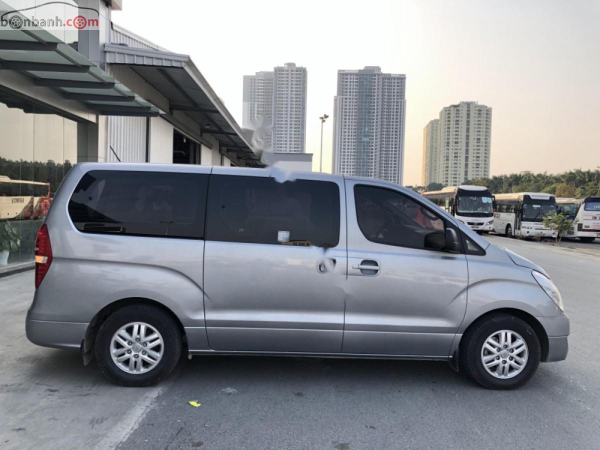 Hyundai Grand Starex 2.5 MT 2017 - Bán xe Hyundai Grand Starex 2.5 MT 2017, nhập khẩu Hàn Quốc, giá 789tr