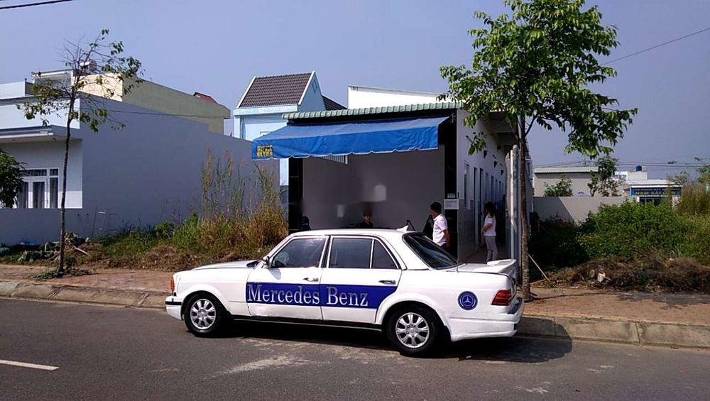 Mercedes-Benz 190 1990 - Cần bán xe Mercedes đời 1990, màu trắng, xe nhập