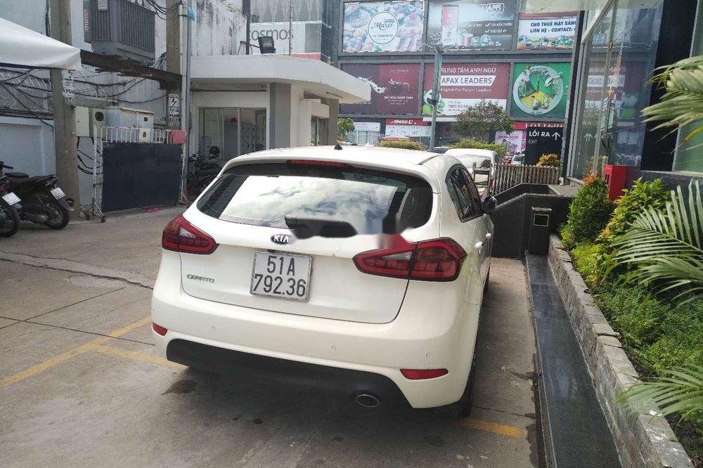 Kia Cerato 1.6 AT 2013 - Bán ô tô Kia Cerato đời 2013, màu trắng, xe nhập