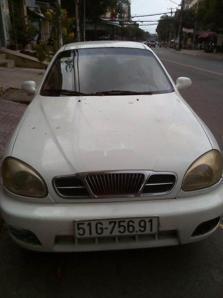 Daewoo Lanos 2003 - Cần bán lại xe Daewoo Lanos năm 2003, màu trắng, giá tốt