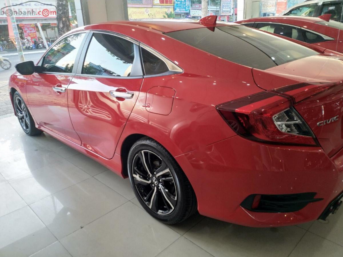 Honda Civic   2018 - Bán Honda Civic 1.5L Vtec Turbo 2018, màu đỏ, nhập khẩu  