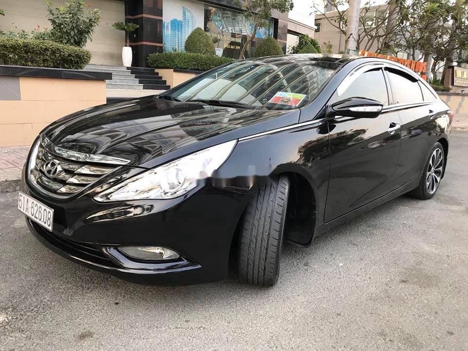 Hyundai Sonata   2010 - Cần bán lại xe Hyundai Sonata năm sản xuất 2010, màu đen, nhập khẩu nguyên chiếc còn mới