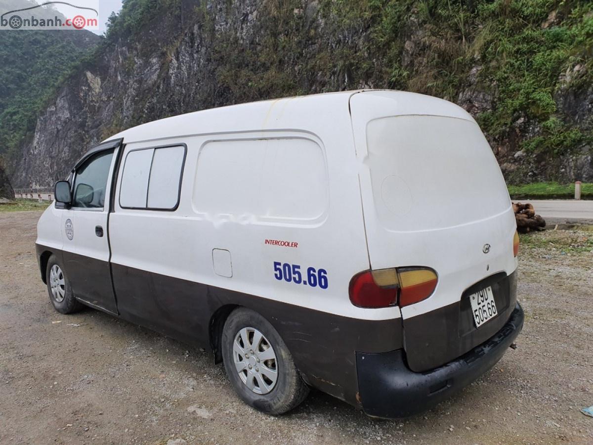 Hyundai Starex 1998 - Bán Hyundai Starex sản xuất năm 1998, màu trắng, xe nhập giá cạnh tranh