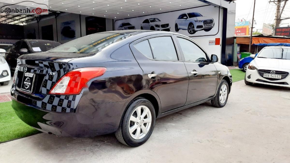 Nissan Sunny 2013 - Bán ô tô Nissan Sunny đời 2013, màu xanh lam