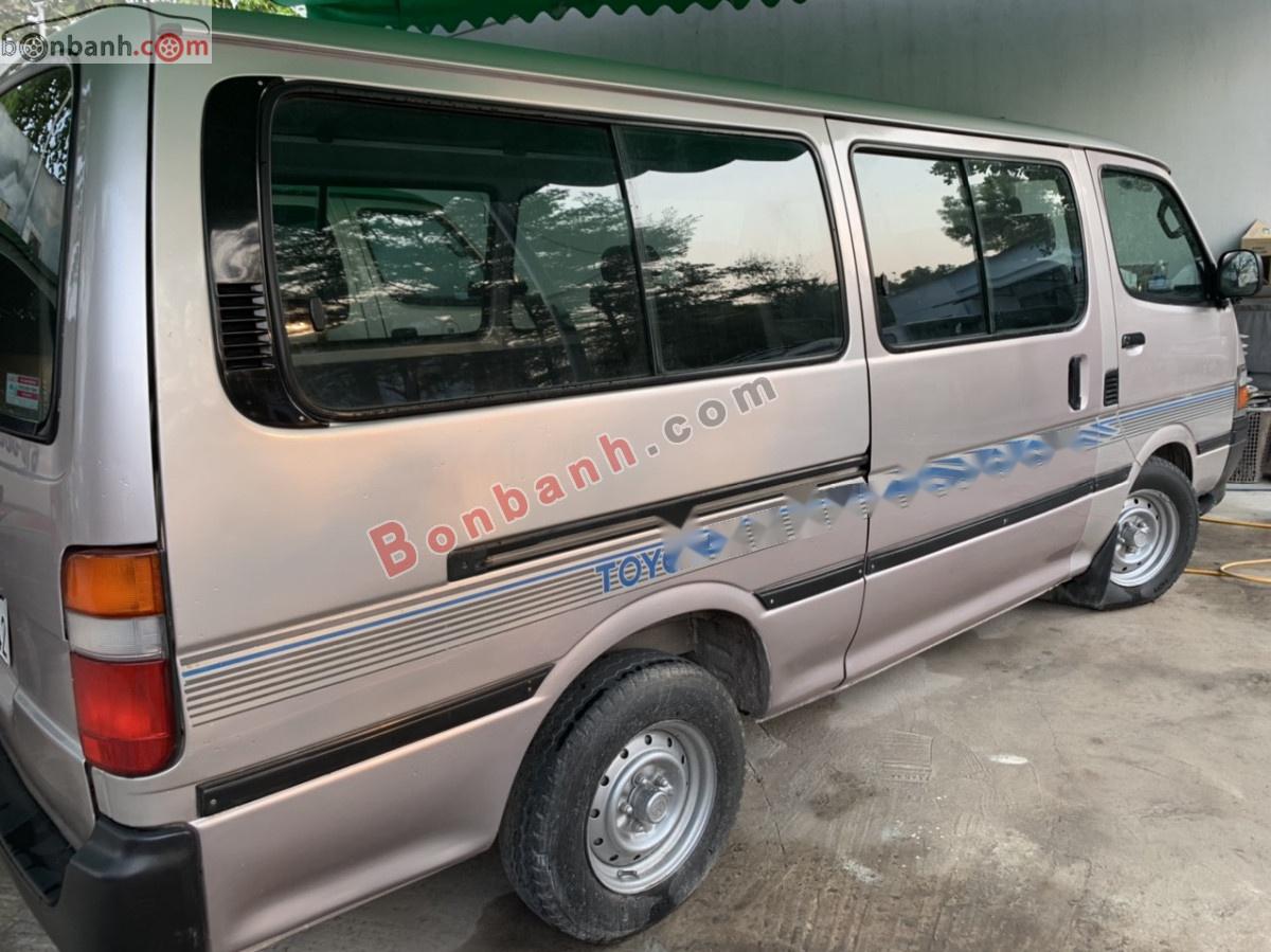 Toyota Hiace Van 2.4 2004 - Cần bán gấp Toyota Hiace năm sản xuất 2004, màu hồng, giá chỉ 135 triệu