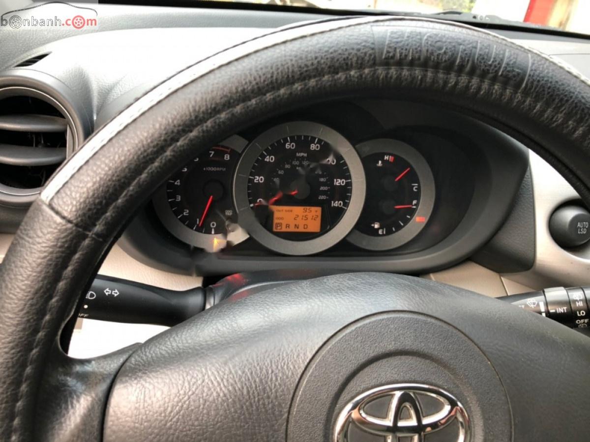 Toyota RAV4 2007 - Cần bán lại xe Toyota RAV4 đời 2007, màu bạc, nhập khẩu Nhật Bản, giá 495tr